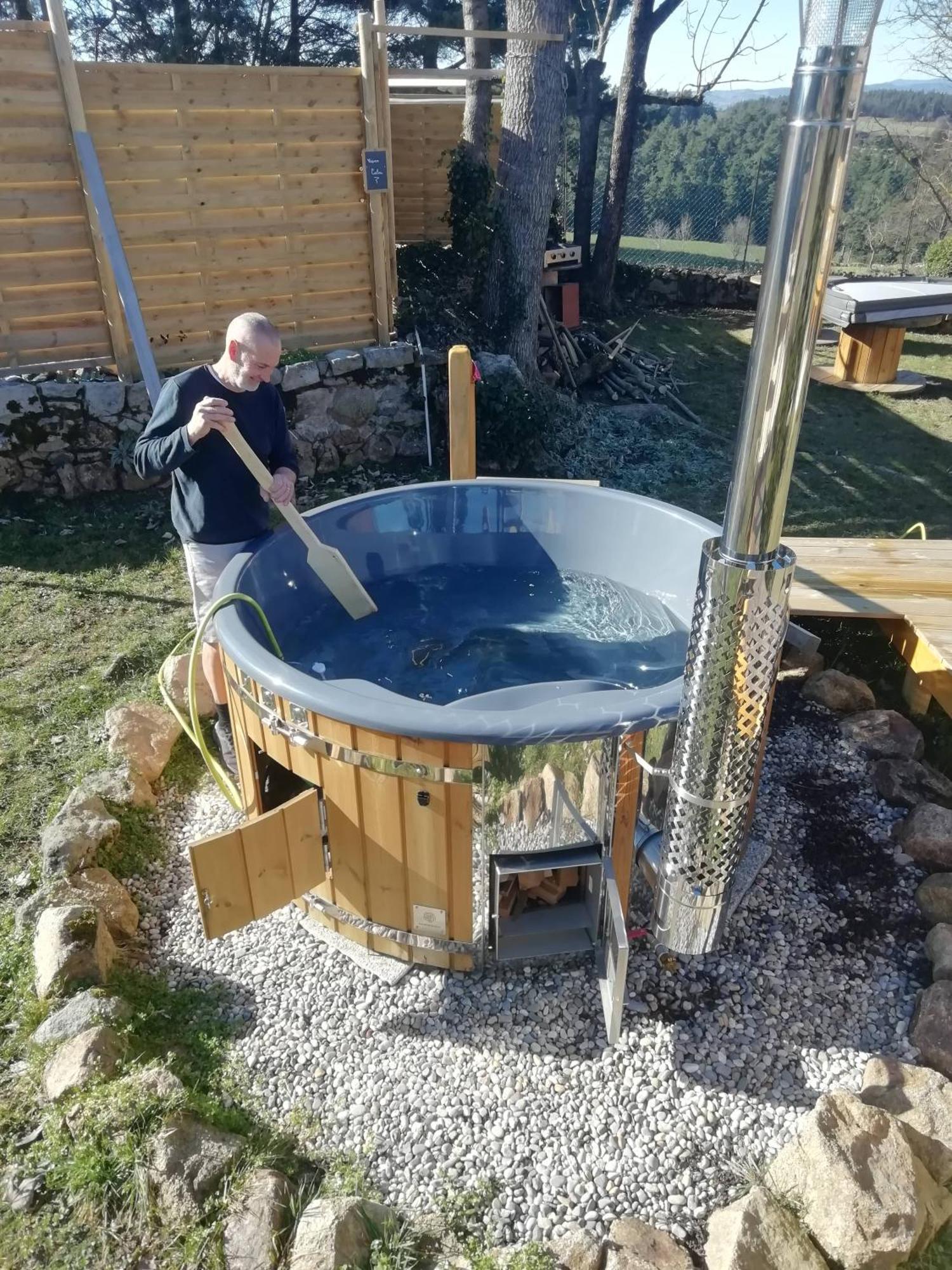Chez Sophie Et Gilles Panzió Monistrol-sur-Loire Kültér fotó